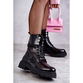 PE1 Dámské lakované boty Workers with Ornaments Black Gesine černý 1