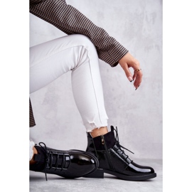 Vinceza Lakované černé teplé šněrované boty Cathrine černý 1