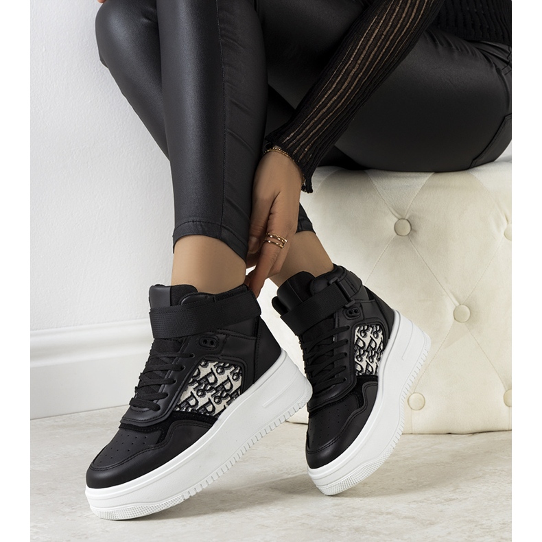 Černé tenisky značky Adolis černá 1