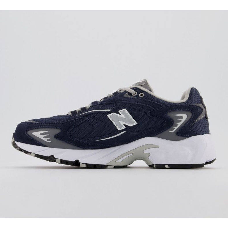 Boty New Balance M ML725Q námořnická modrá 1