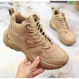 Dámské sportovní boty na béžové platformě Big Star KK274355 béžový 1