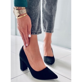 PA1 Lodičky na sloupku Ivonne Black černá 1