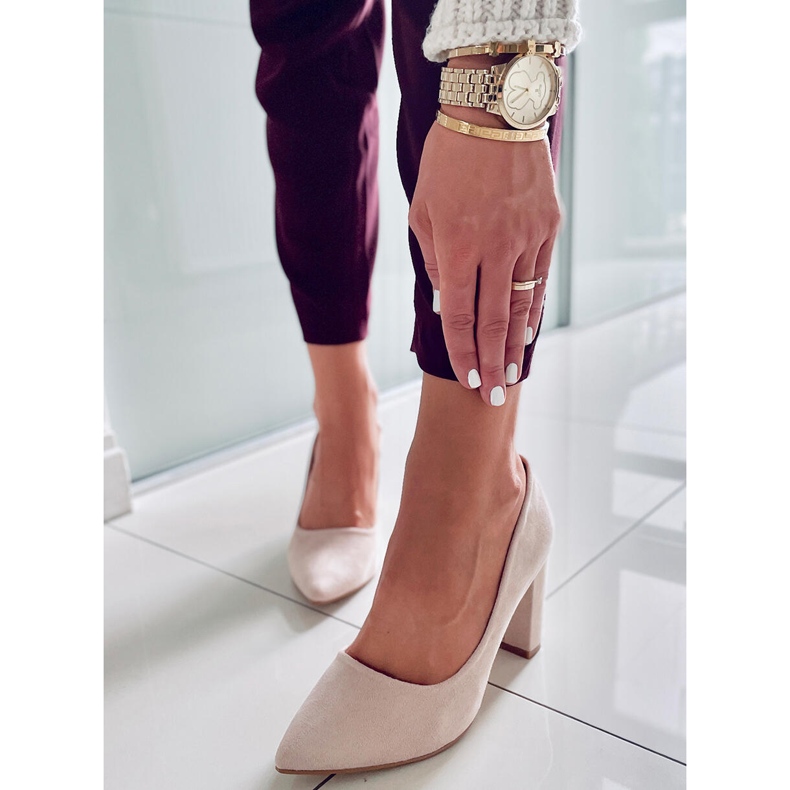 PA1 Lodičky na sloupku Ivonne Beige béžový 1