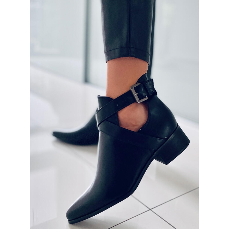 PA1 Vystřihněte boty Hewitt Black černá 1