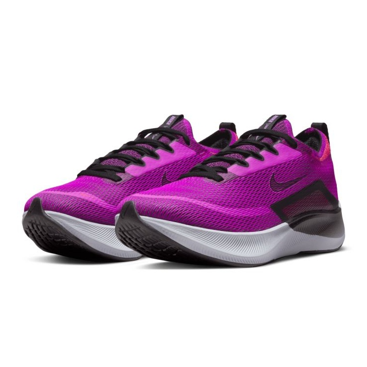 Bota Nike Zoom Fly 4 W CT2401-501 fialová 1