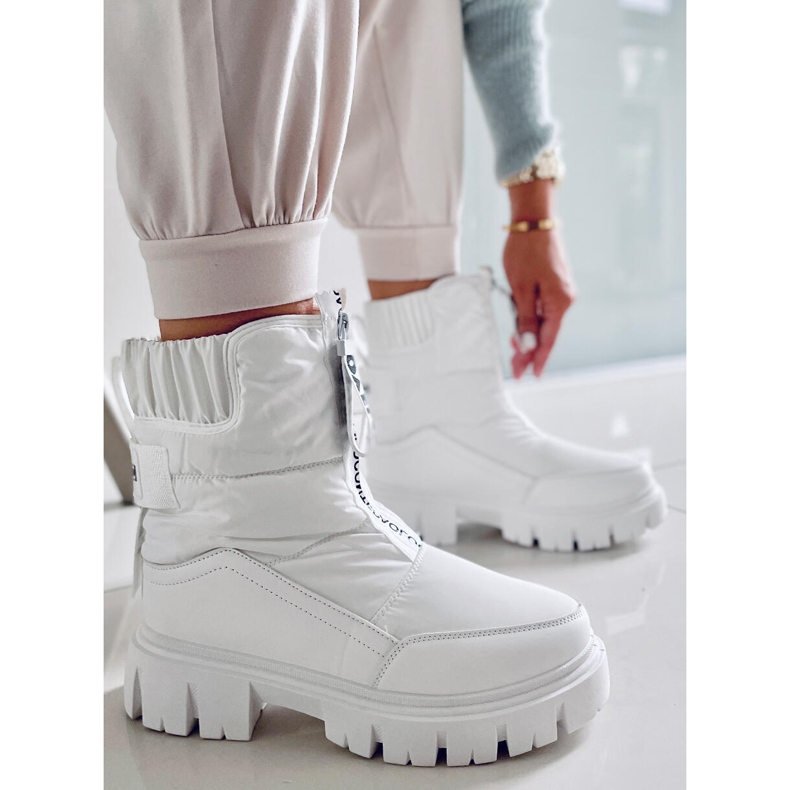 PA1 Zateplené sněhule od Joanie White bílý 1