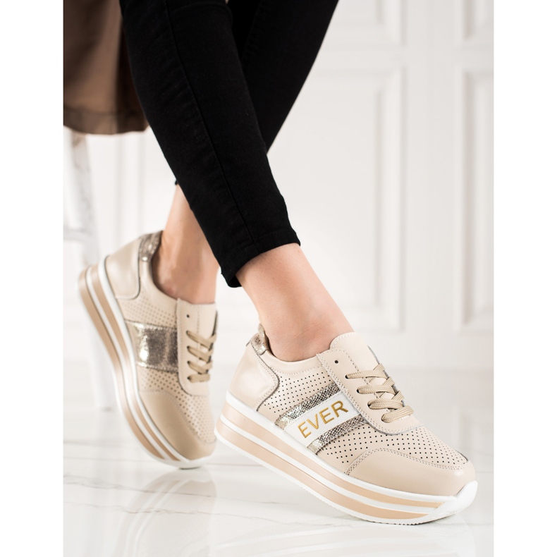 SHELOVET Béžové kožené tenisky na platformě Goodin béžový zlatý 1