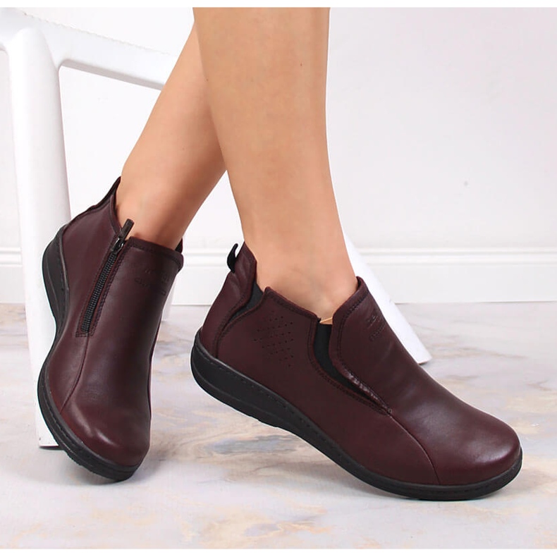 Pohodlné kožené boty pro ženy zateplené vínové Helios hnědý 1