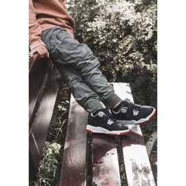 Dětské kožené sportovní boty Black and Red Marisa černá 1