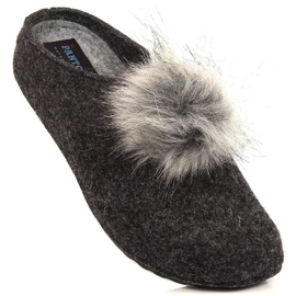 Pohodlné šedé pantofle s bambulí Panto Fino W INT1767A černý šedá 1