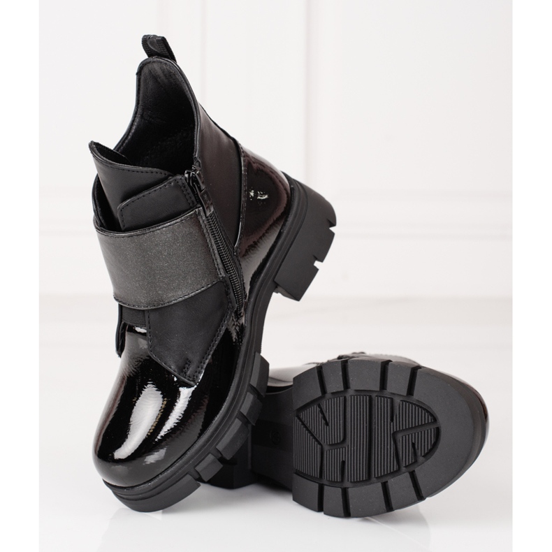 Dívčí kozačky vyrobené z lakované ekologické kůže Shelovet černá 1