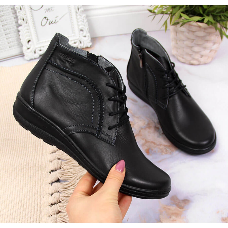 Černé zateplené kožené holínky černé Helios 612-2 černá 1