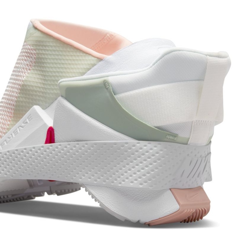 Sportovní obuv Nike Go FlyEase CW5883-102 bílý 3