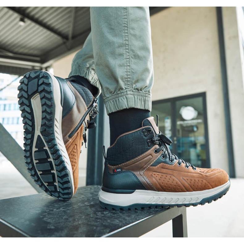 Hnědé pánské boty Rieker U0161-42 hnědý 1