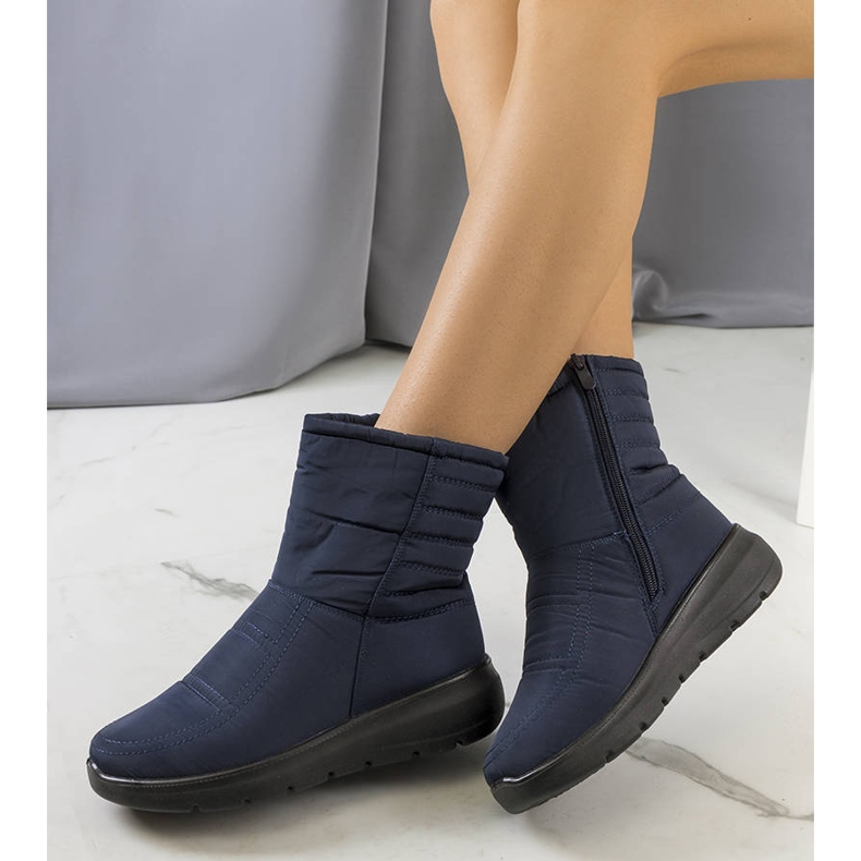 PA1 Prošívané sněhule Alani v tmavě modré barvě námořnická modrá 1