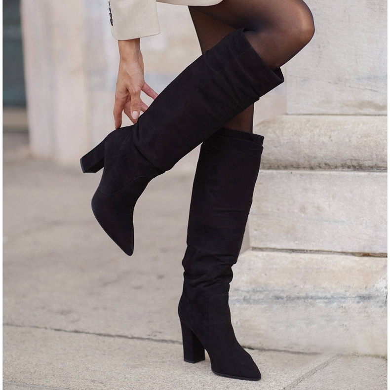 Marco Shoes Vysoké, nařasené černé kozačky z přírodního semiše černá 1