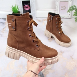 Dámské semišové dělnice na hnědé polstrované platformě od T.Sokolskiho hnědý 1