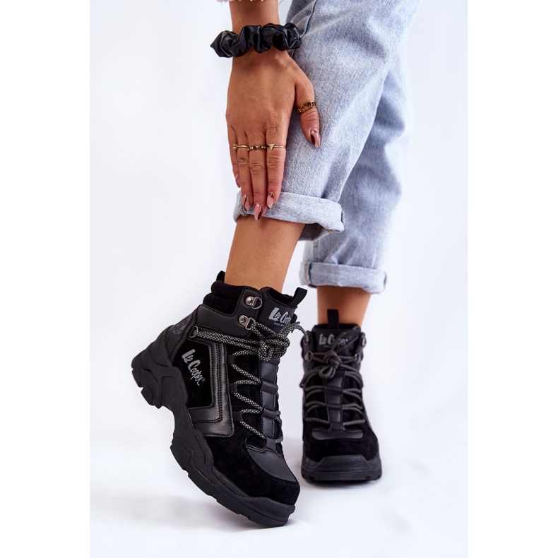 Dámská trekingová obuv Trappers Lee Cooper LCJ-22-31-1441 Černá černý 1