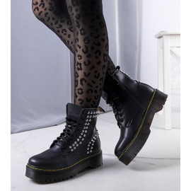 PA1 Černé kozačky s cvočky Castello černá 1