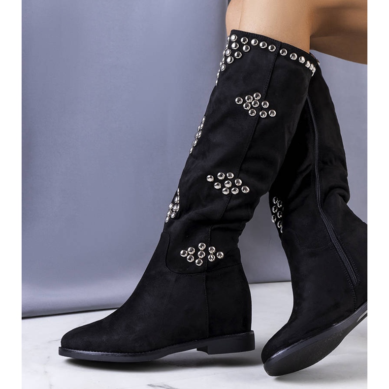 BM Černé zateplené kozačky na klínku od Rivalta černá 2