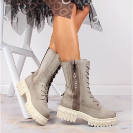 Pohodlné dámské tenisky na platformě, zateplené béžové Bugatti KK253096 béžový 1 Pohodlné dámské tenisky na platformě, zateplené béžové Bugatti KK253096 béžový 1