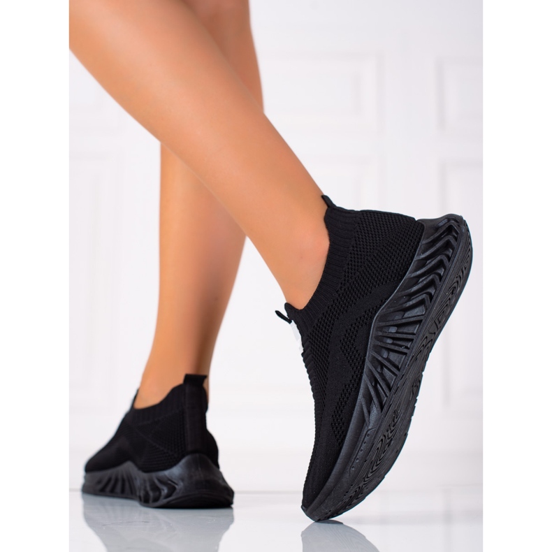 SHELOVET Nazouvací sportovní obuv černá 2