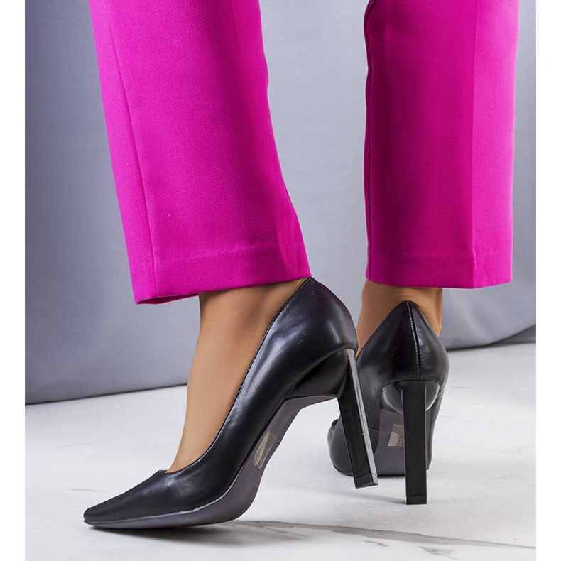 PA1 Černé vysoké podpatky Kilda černá 1