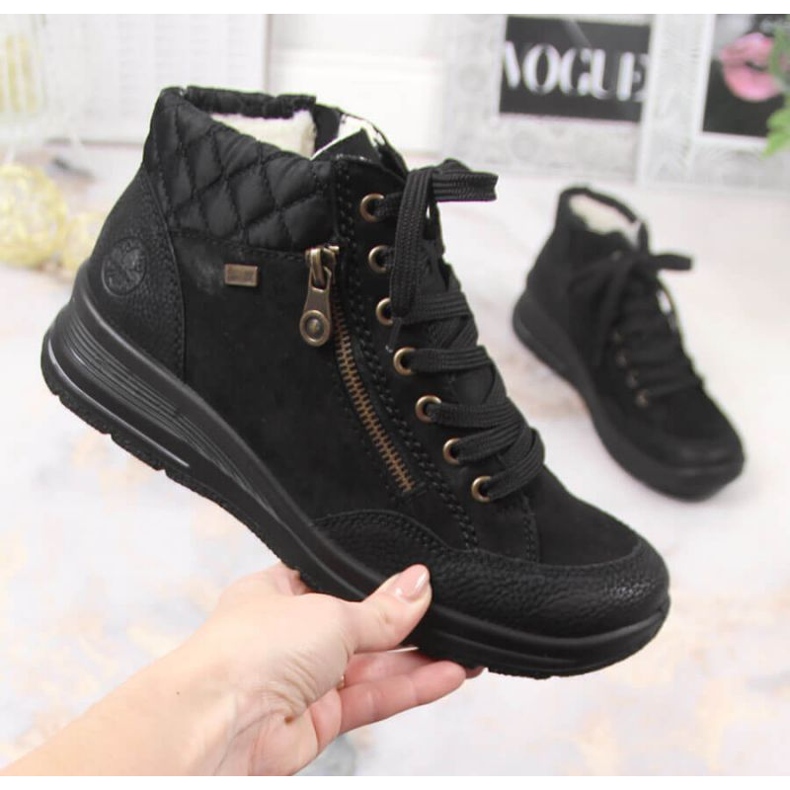 Voděodolné kožené zateplené boty Rieker W RKR567 černá 1