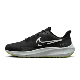Boty Nike Air Zoom Pegasus 39 Shield M DO7625-002 černý 1