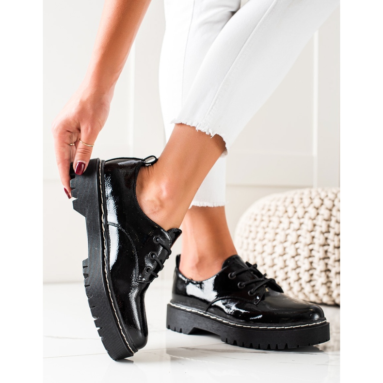 Černé boty VINCEZA černá 2