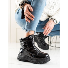 Sněhule na platformě VINCEZA černý 2