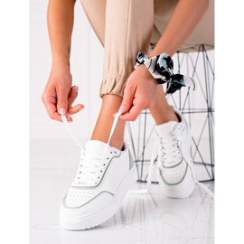 SHELOVET Tenisky Se Zelenou Vložkou bílý zelená 1 SHELOVET Tenisky Se Zelenou Vložkou bílý zelená 1