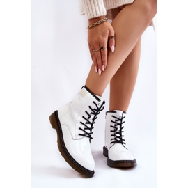 Dámské lakované zateplené boty GOE II2N4051 White bílý 1