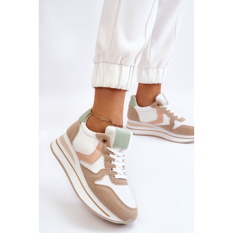 PG1 Dámská sportovní obuv na klínku bílá a béžová neva béžový bílý 2 PG1 Dámská sportovní obuv na klínku bílá a béžová neva béžový bílý 2