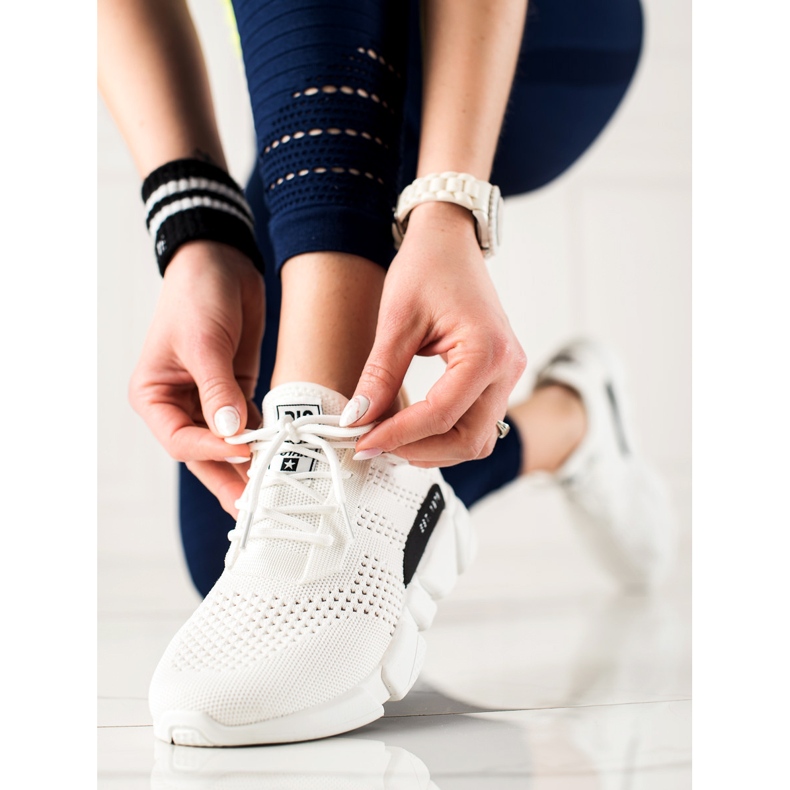 Prolamované dámské tenisky Big Star JJ274271 bílý 2