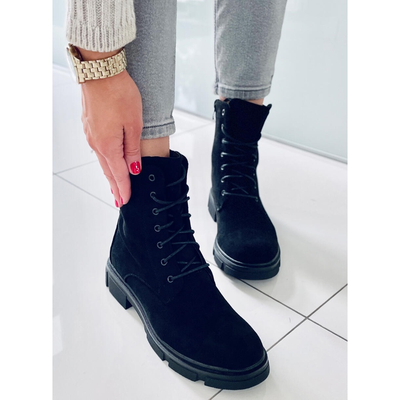 BM Turner Black šněrovačky černý 2