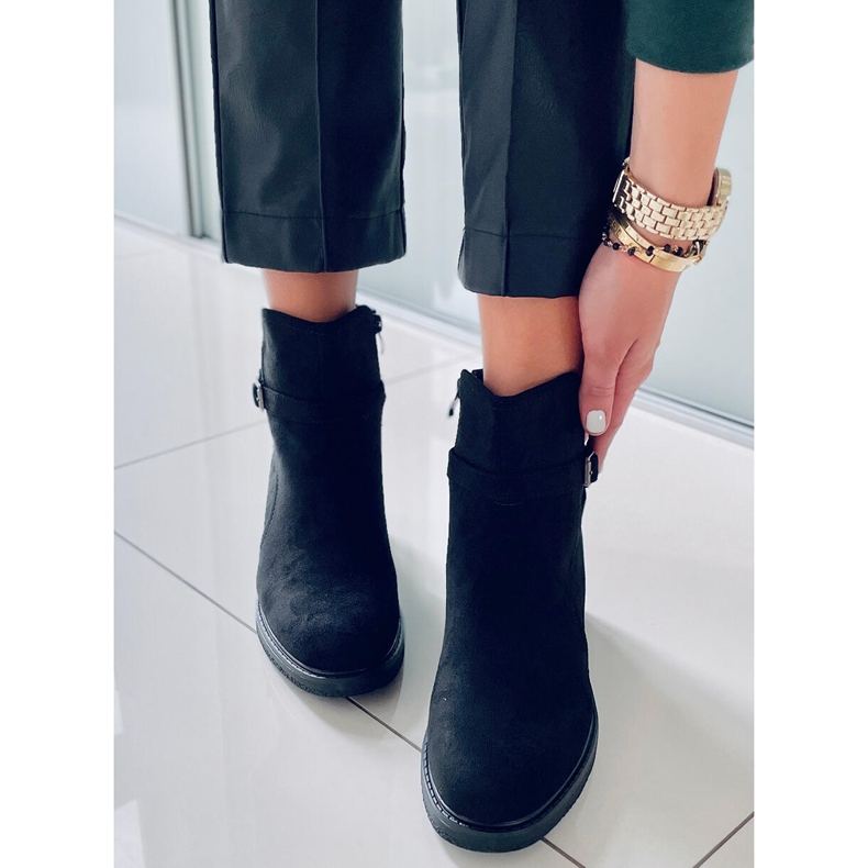 BM Aretha Black kozačky na širokém podpatku černá 2