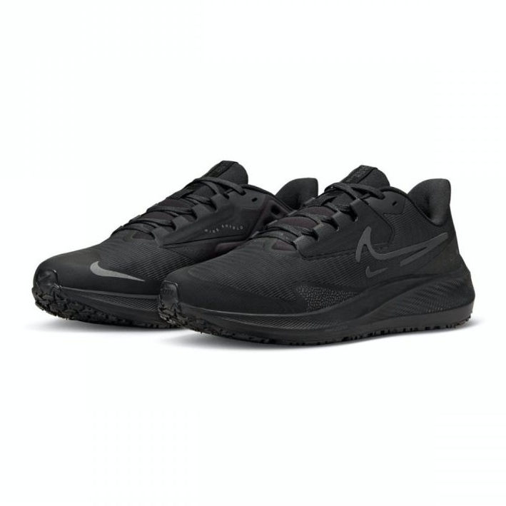 Běžecké boty Nike Air Zoom Pegasus 39 Shield W DO7626-001 černý 1
