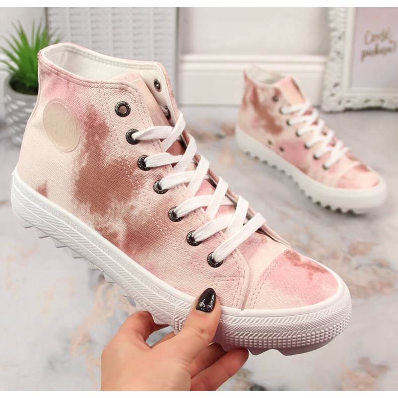 Béžové dámské kotníkové tenisky Big Star LL274048 béžový 1