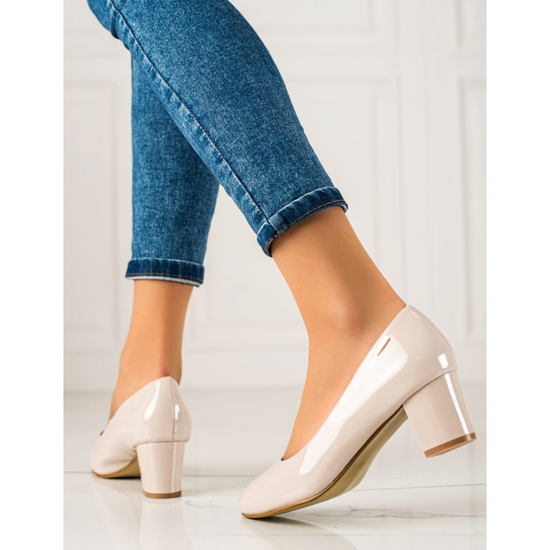 Goodin Elegantní lakované lodičky béžový 1