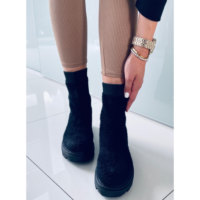 PA1 Černé ponožkové boty Roanna černá 1