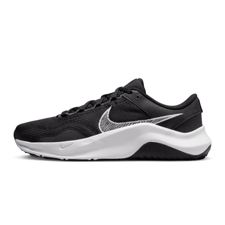 Boty Nike Legend Essential 3 Next Nature DM1119-001 černý 1