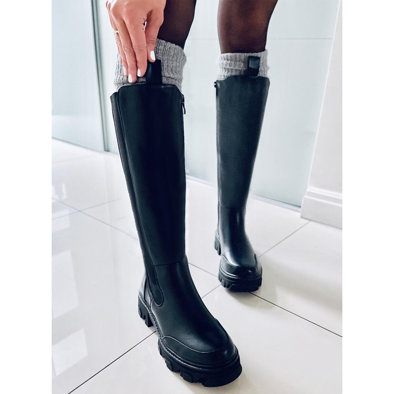 Botičky s elastickým svrškem od Roberts Black černá 2