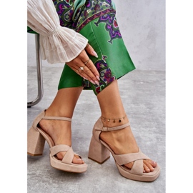 Lewski Shoes Dámské semišové sandály s podpatky levé boty 3221 béžová hnědý 1 Lewski Shoes Dámské semišové sandály s podpatky levé boty 3221 béžová hnědý 1