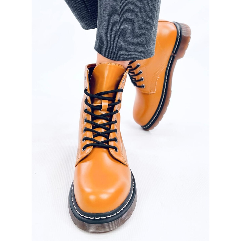 Carol Yellow bovver boty hnědý 1