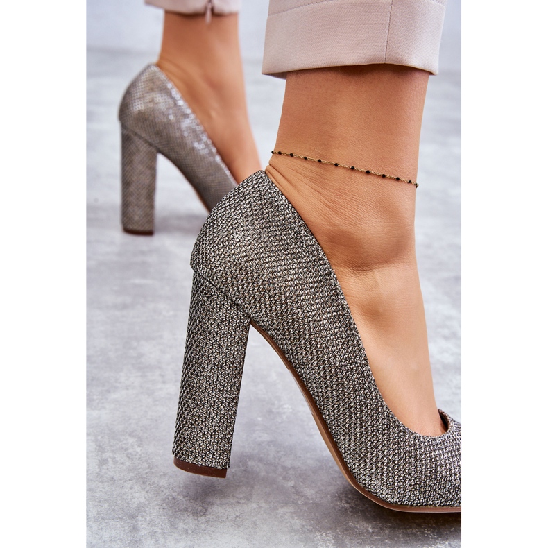 PA1 Lesklé lodičky Na Podpatku Stříbrná Elmira stříbrný 2 PA1 Lesklé lodičky Na Podpatku Stříbrná Elmira stříbrný 2