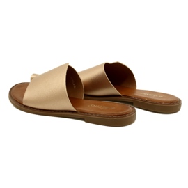 Zlaté pantofle Evento 22SD35-4586 Gold zlatý 5 Zlaté pantofle Evento 22SD35-4586 Gold zlatý 5