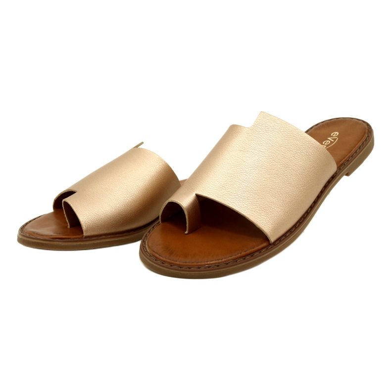 Zlaté pantofle Evento 22SD35-4586 Gold zlatý 2 Zlaté pantofle Evento 22SD35-4586 Gold zlatý 2