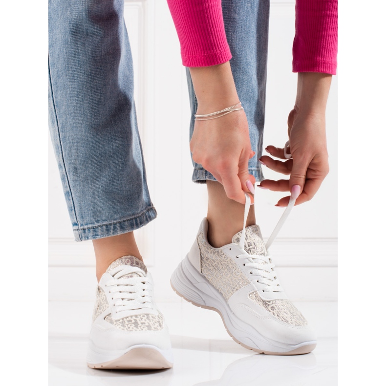 Dámská sportovní obuv Shelovet s lesklým vzorem bílý stříbrný 1
