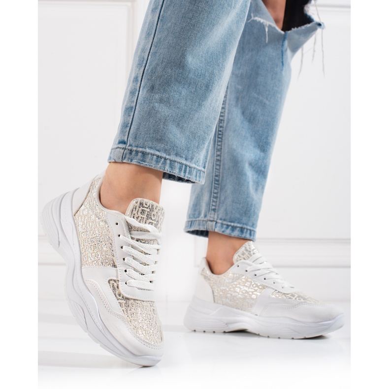 Dámská sportovní obuv Shelovet s lesklým bílým vzorem stříbrný 1